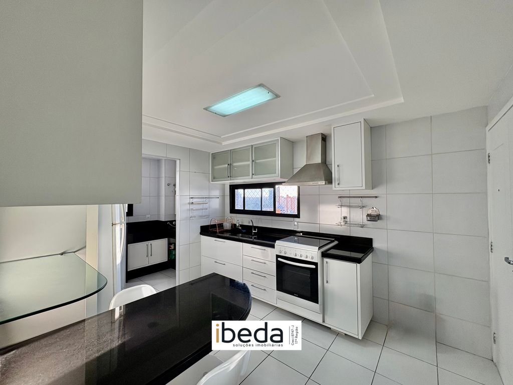 Apartamento à venda com 3 quartos, 120m² - Foto 9