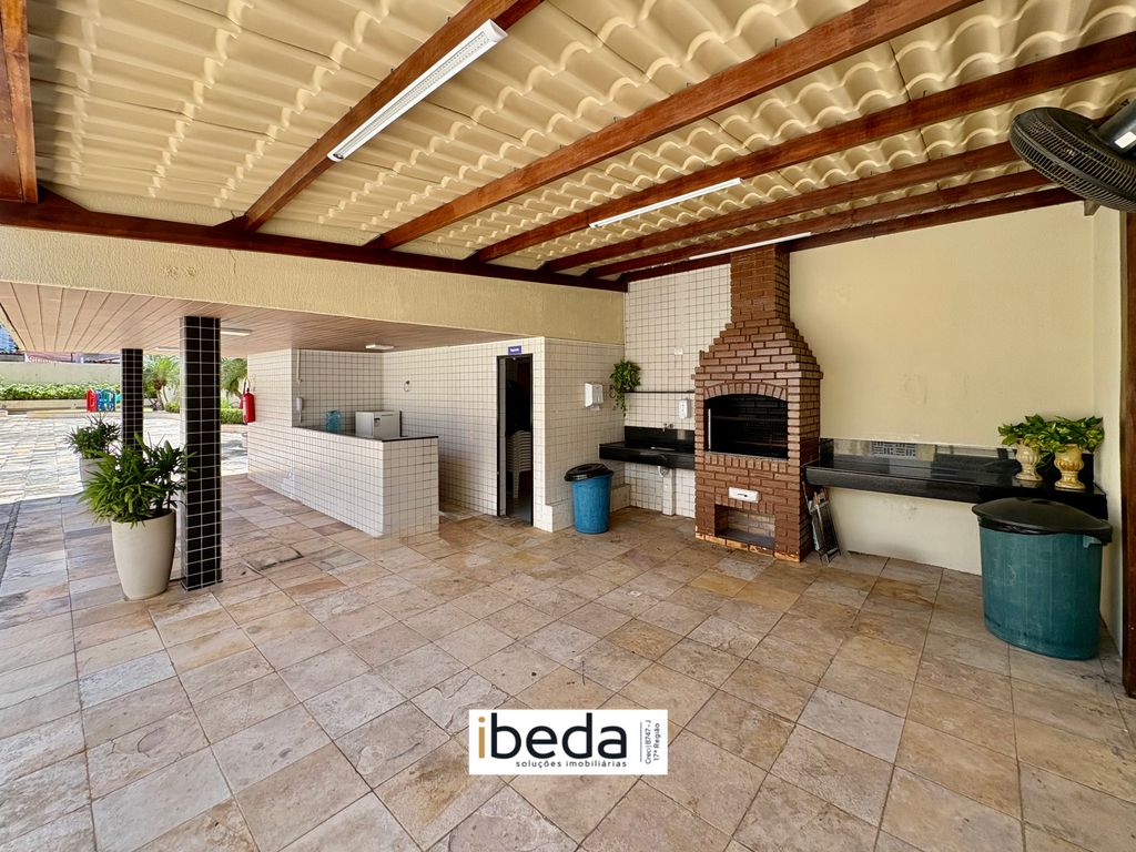 Apartamento à venda com 3 quartos, 240m² - Foto 9