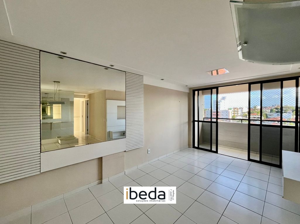 Apartamento à venda com 3 quartos, 79m² - Foto 3