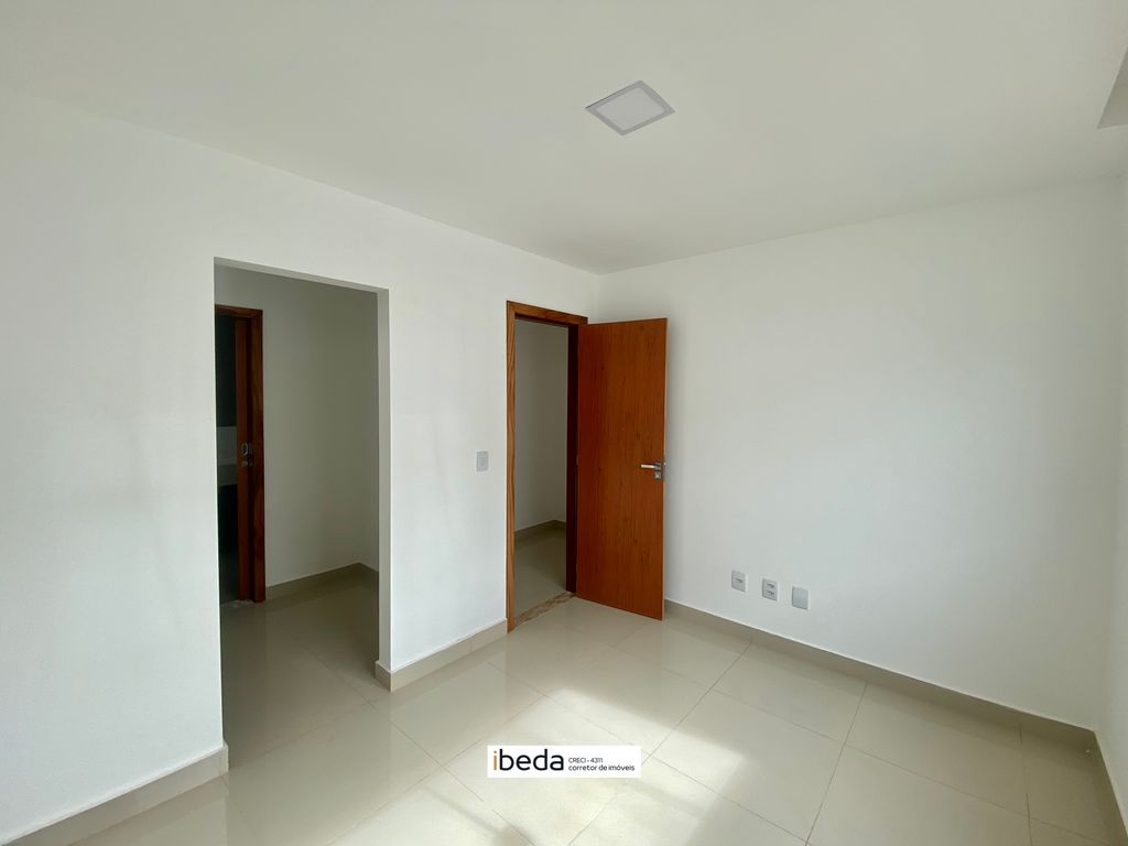 Casa de Condomínio à venda com 3 quartos, 200m² - Foto 10
