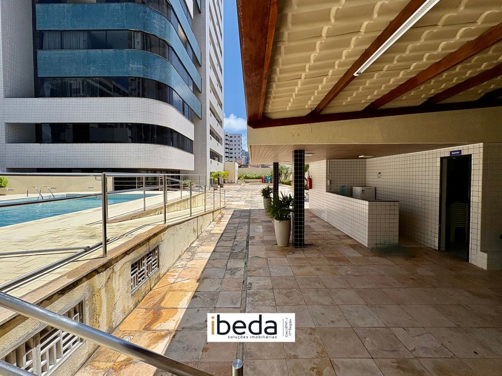 Apartamento à venda com 3 quartos, 240m² - Foto 13