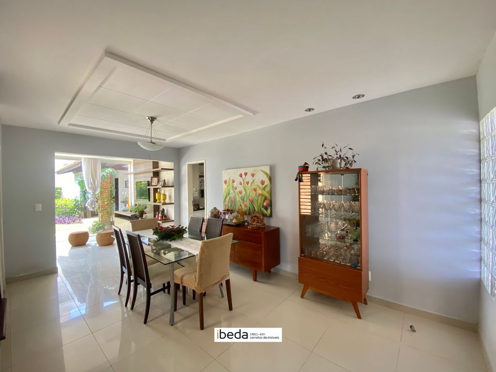 Casa de Condomínio à venda com 4 quartos, 392m² - Foto 8