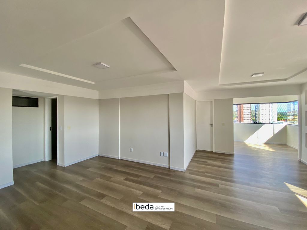 Apartamento, 3 quartos, 178 m² - Foto 1