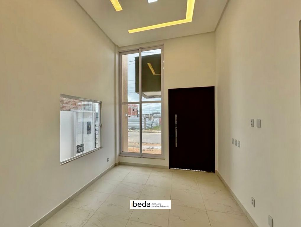 Casa de Condomínio à venda com 3 quartos, 200m² - Foto 2