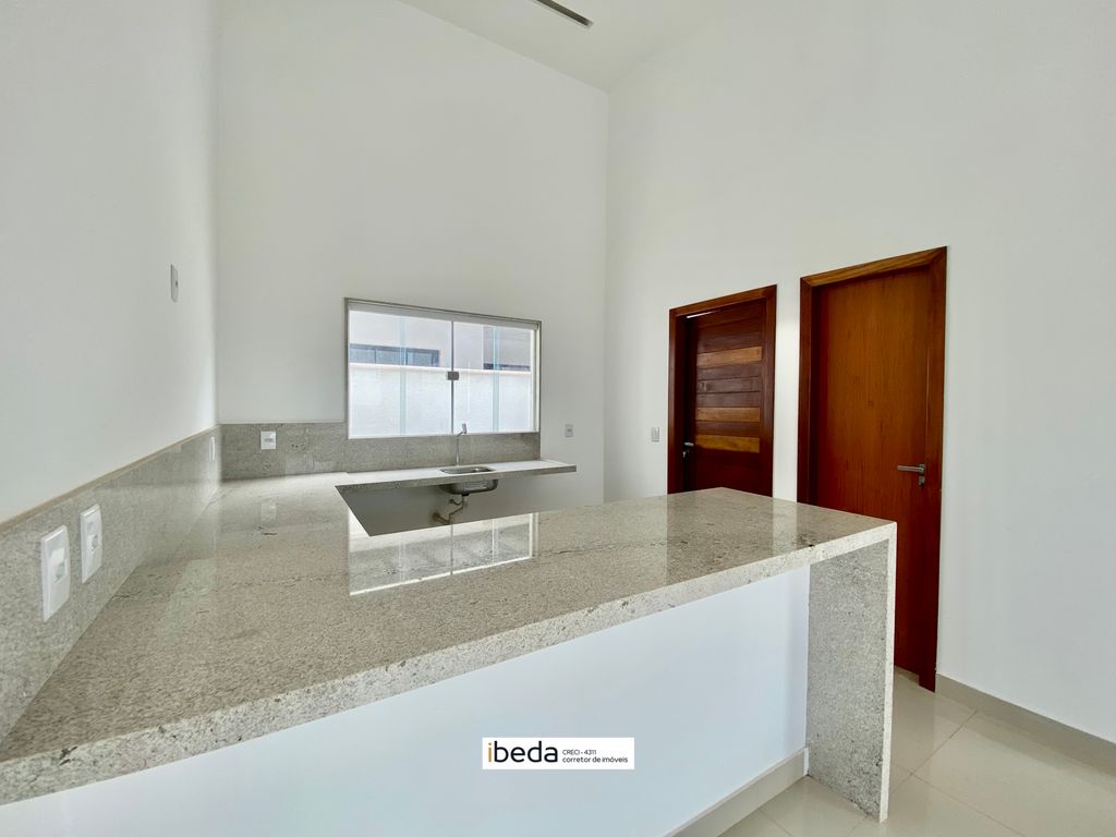 Casa de Condomínio à venda com 3 quartos, 200m² - Foto 13