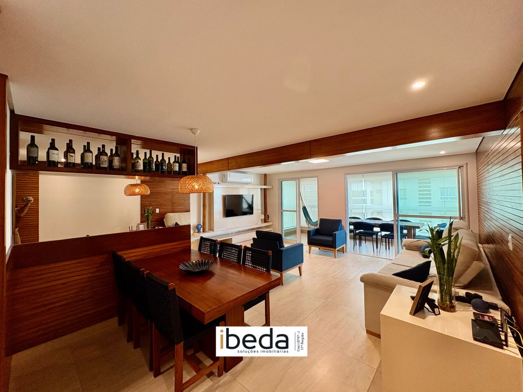 Apartamento, 3 quartos, 156 m² - Foto 1