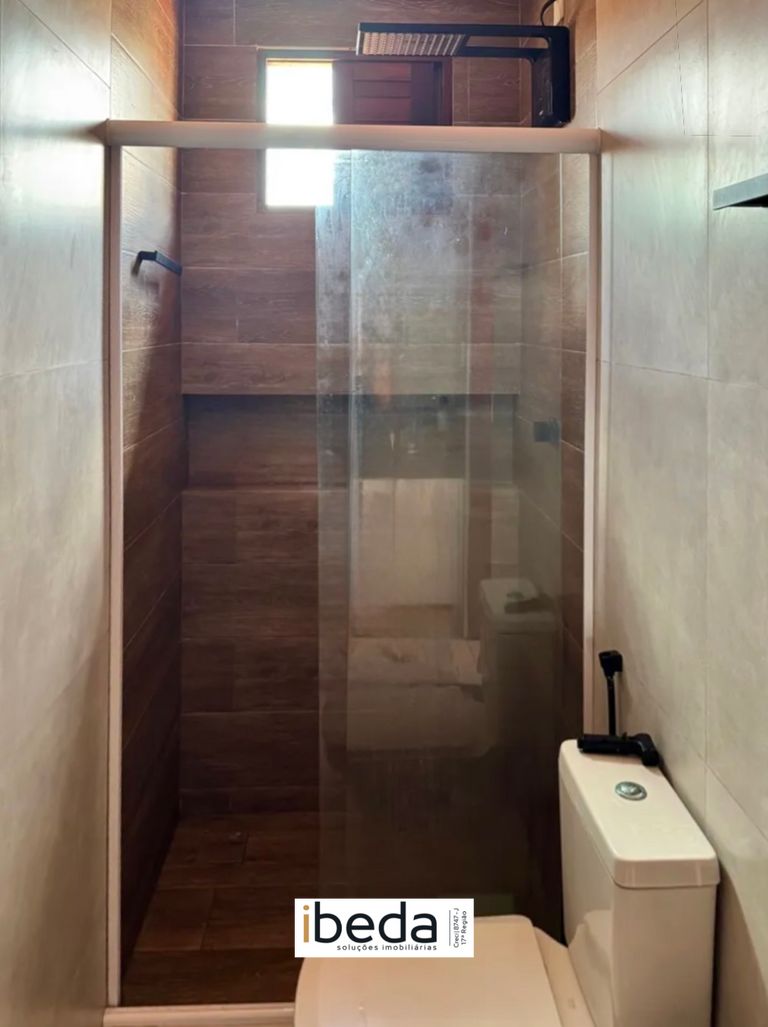 Casa à venda com 5 quartos, 220m² - Foto 6