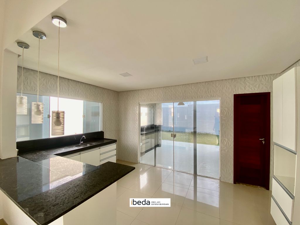 Casa de Condomínio à venda com 3 quartos, 300m² - Foto 13