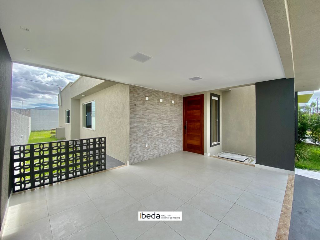 Casa de Condomínio à venda com 3 quartos, 300m² - Foto 2