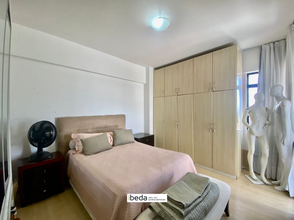 Apartamento à venda com 4 quartos, 263m² - Foto 16