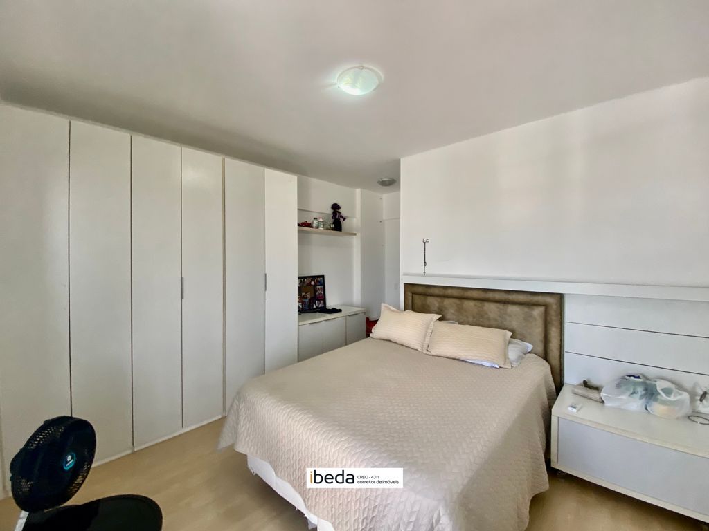 Apartamento à venda com 4 quartos, 263m² - Foto 21