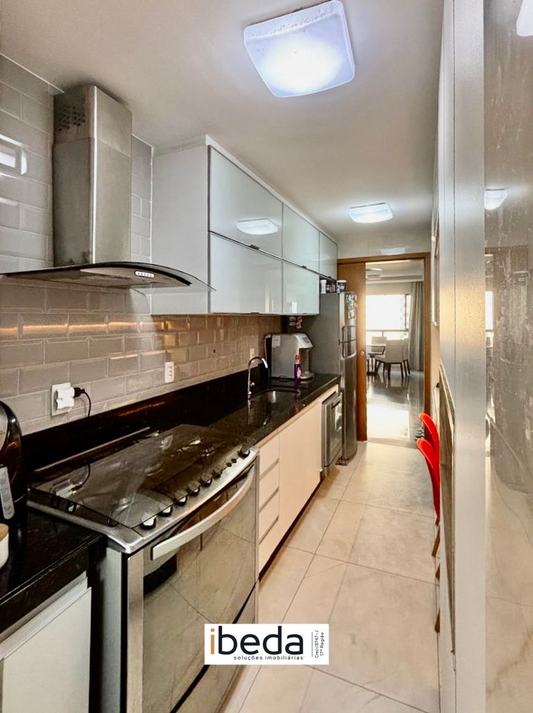 Apartamento à venda com 3 quartos, 96m² - Foto 5