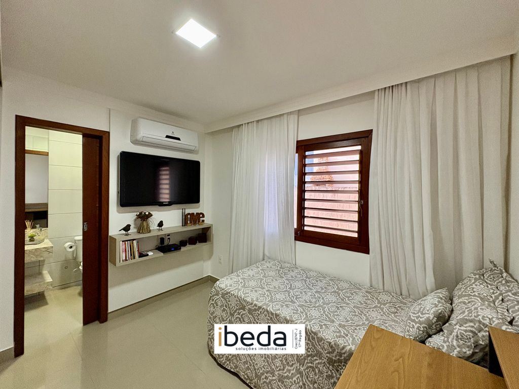Casa de Condomínio à venda com 4 quartos, 200m² - Foto 19