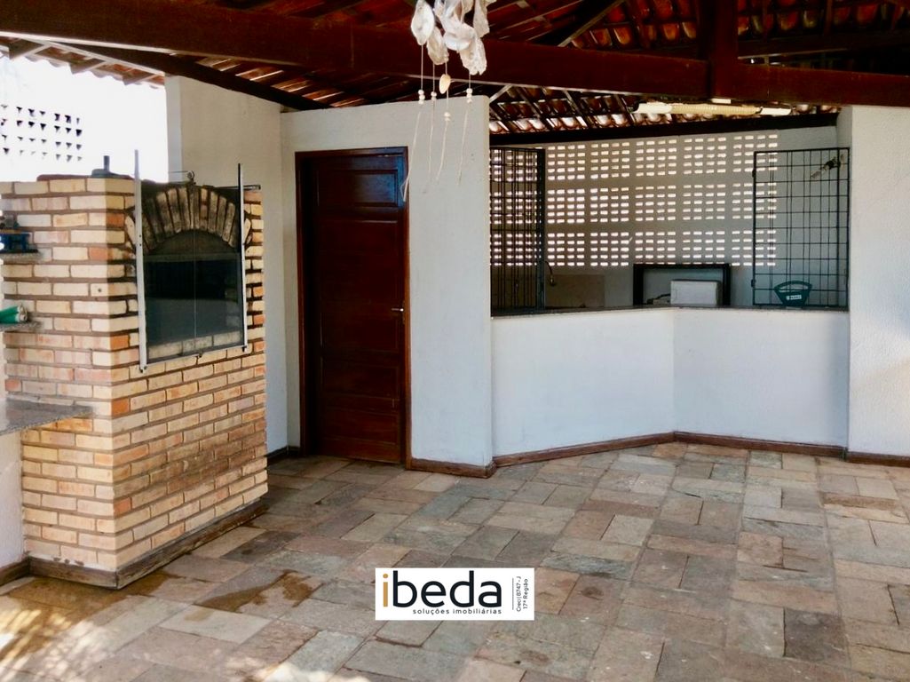 Casa à venda com 4 quartos, 1000m² - Foto 21