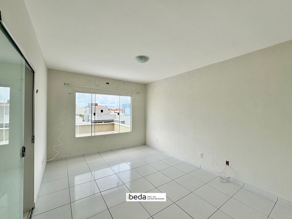 Casa de Condomínio à venda com 3 quartos, 360m² - Foto 17