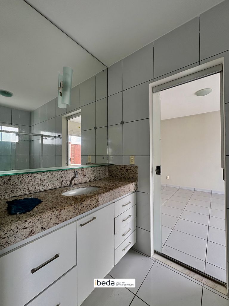 Casa de Condomínio à venda com 3 quartos, 360m² - Foto 19