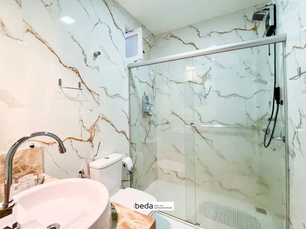 Casa de Condomínio à venda com 5 quartos, 606m² - Foto 4