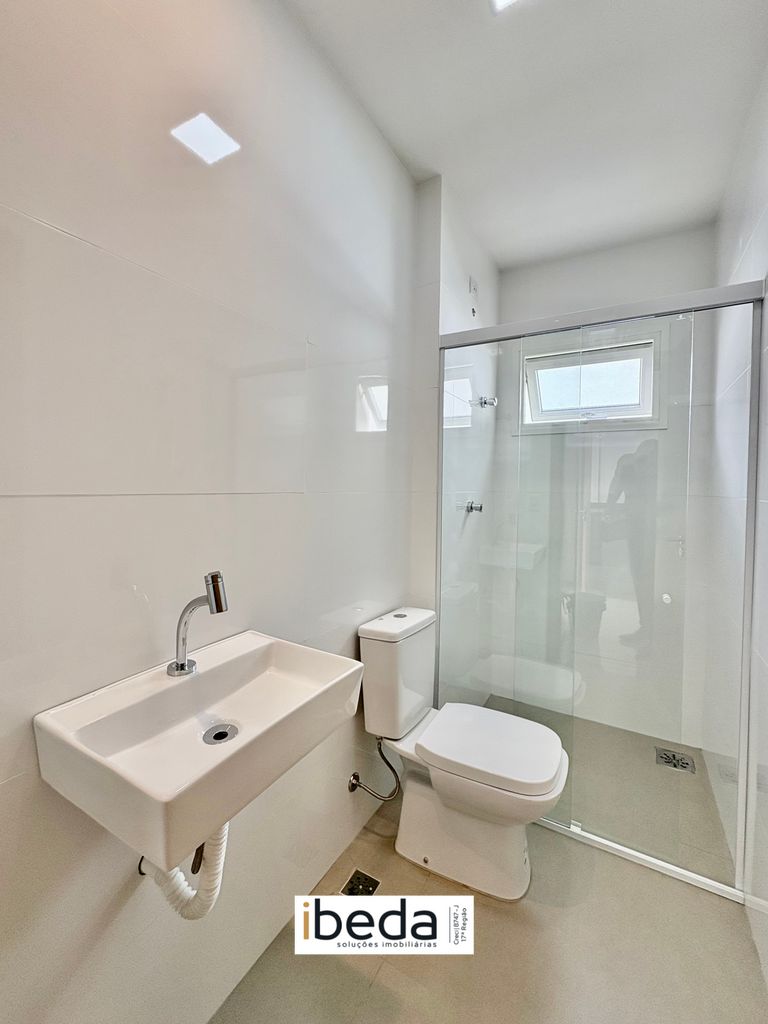Casa de Condomínio à venda com 4 quartos, 450m² - Foto 5