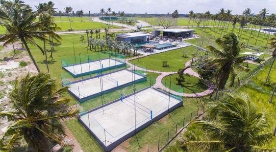 quadras de beach tennis
