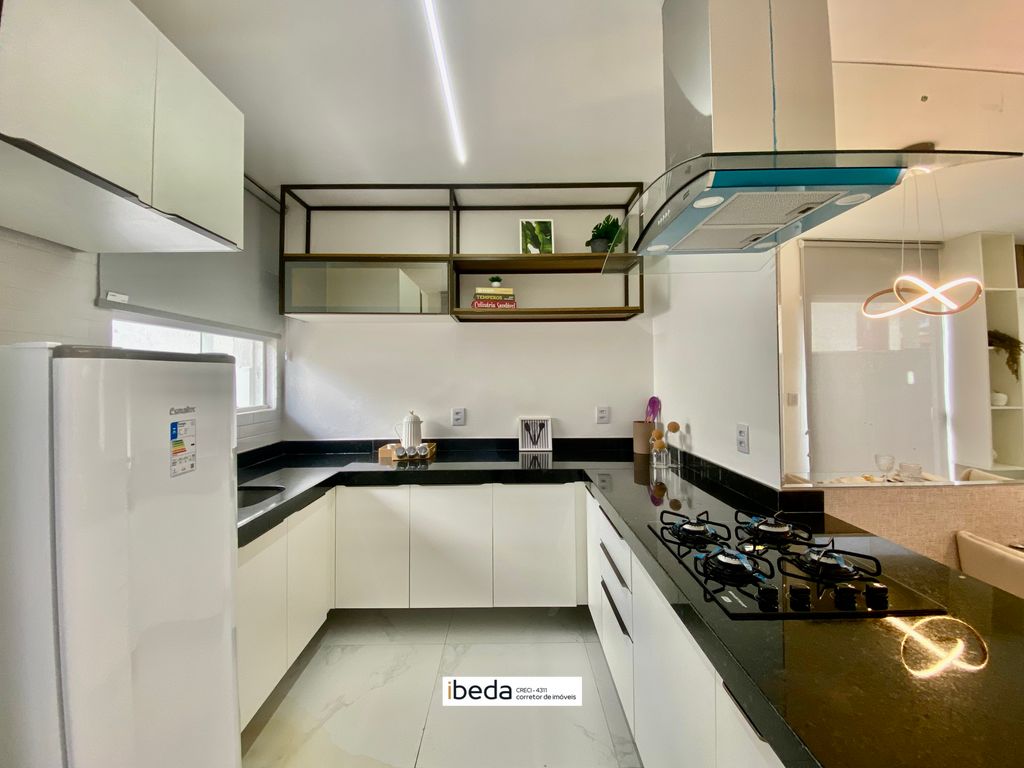 Casa de Condomínio à venda com 2 quartos, 102m² - Foto 2