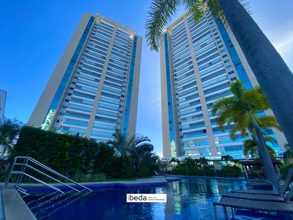 Apartamento à venda com 4 quartos, 208m² - Foto 1