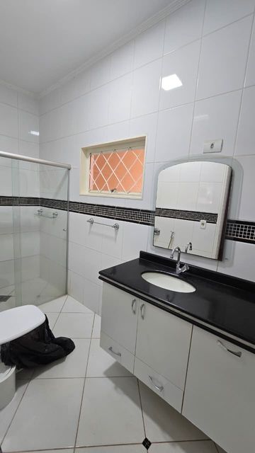 BANHEIRO SOCIAL