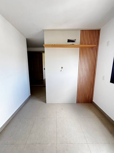 Eleve: suite