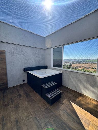 piso superior: hydro