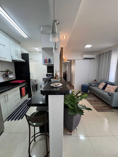 Sala e cozinha americana