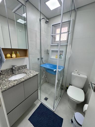 piso inferior: banheiro social