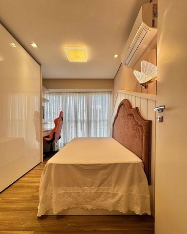 "Quarto com cantinho para estudo outrabalho Home Office"