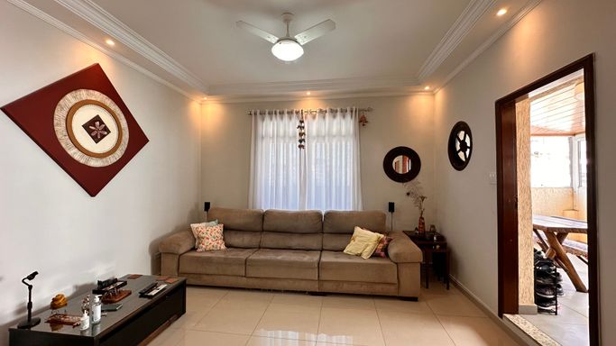 SALA