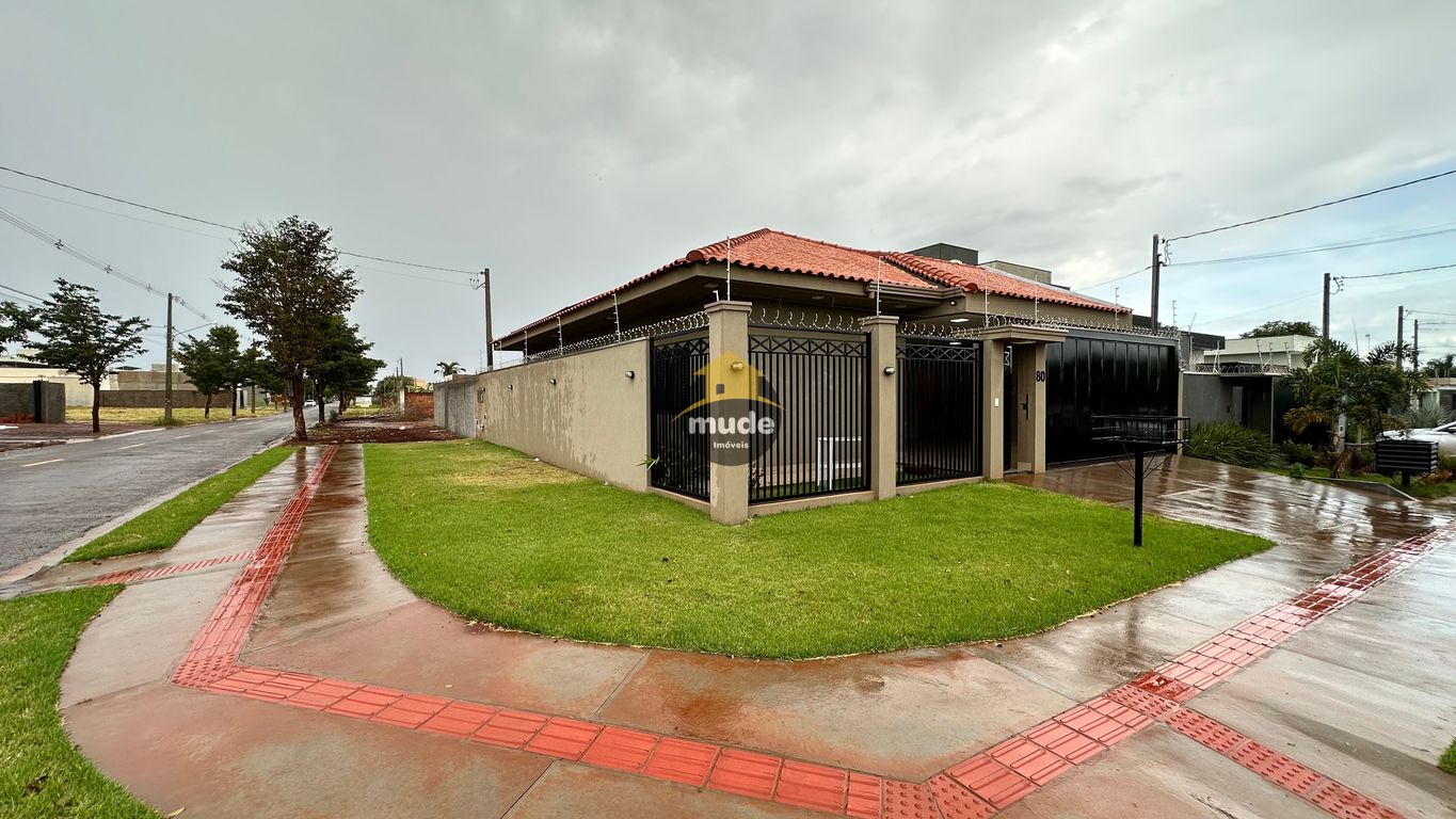 Casa de esquina no Jardim Cristhais I em Dourados-MS — Jardim Cristhais I