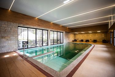 Piscina coberta aquecida do Spa