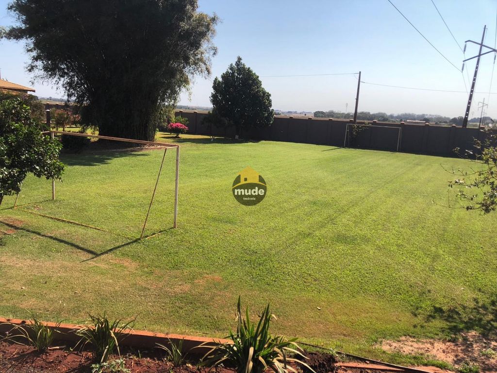 Imóvel comercial com 3 quartos em Indapolis — foto 3