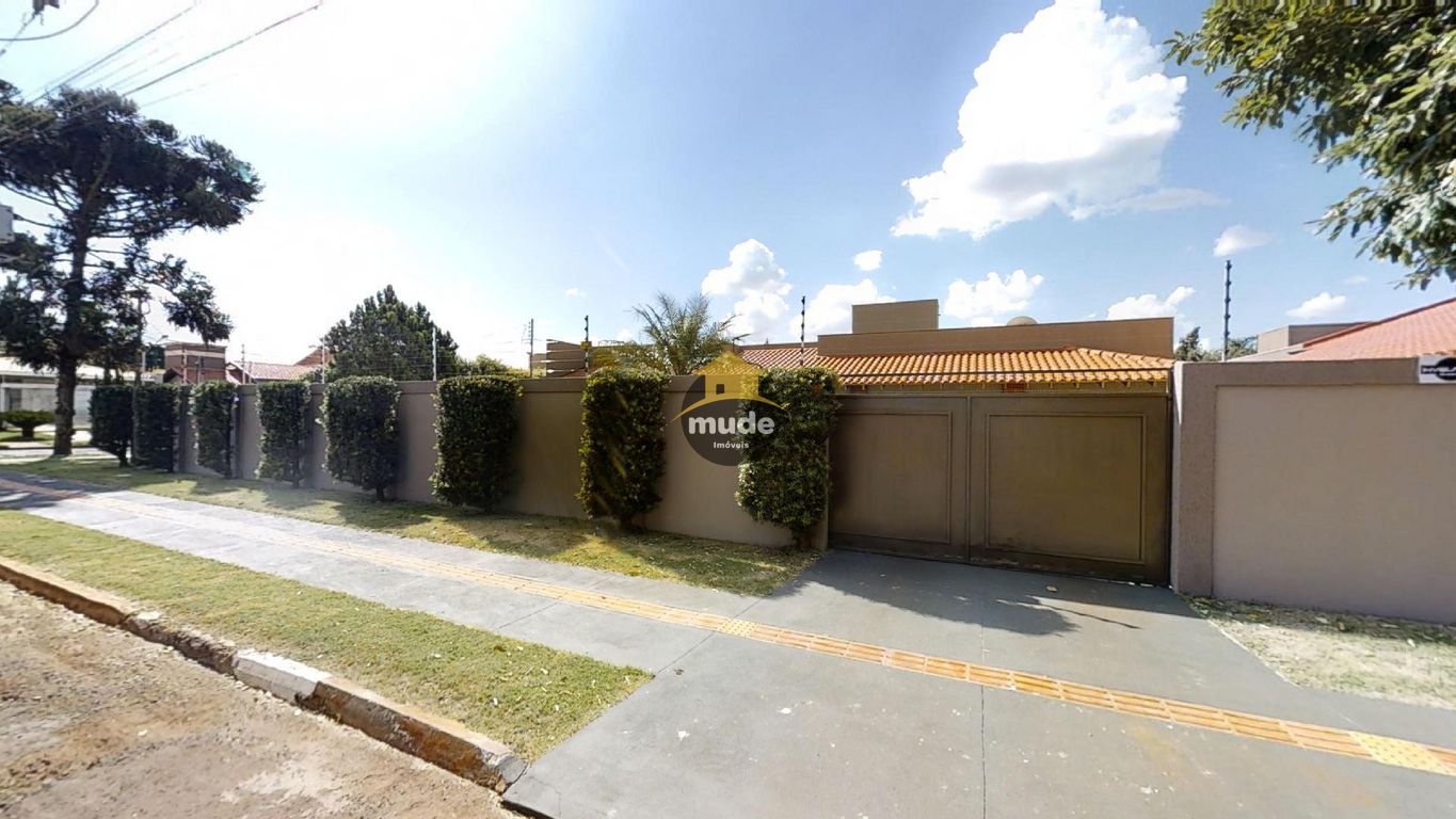 Linda casa no Jardim América em Dourados, MS — Jardim América