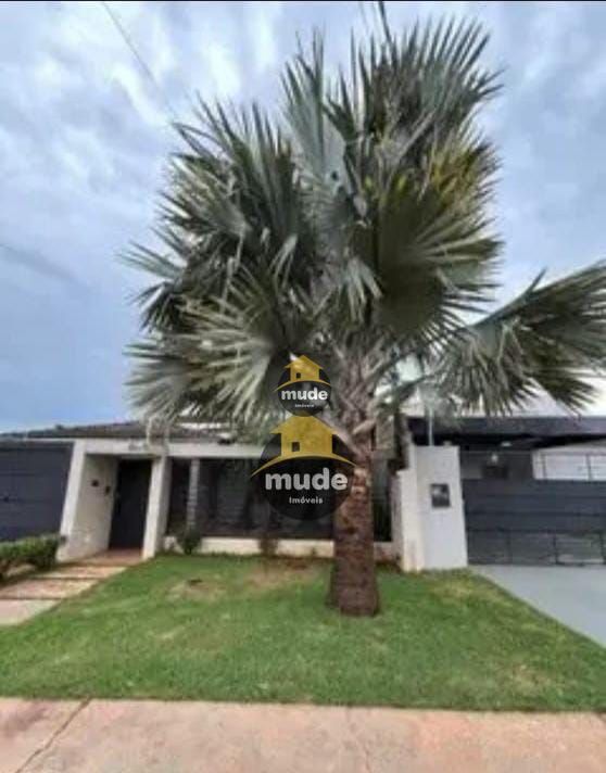 Casa com 3 quartos em Vila Rosa — Vila Rosa