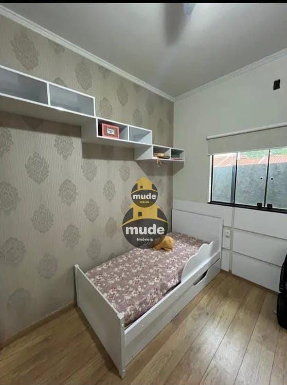 Casa com 3 quartos em Vila Rosa — foto 3