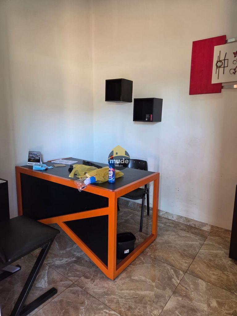 Galpão na Av. Esplanada (Vival dos Ipês) – 150m² construídos — foto 4
