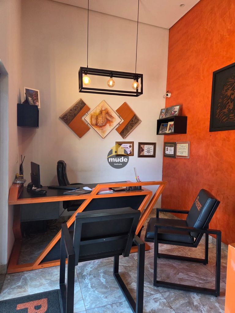 Galpão na Av. Esplanada (Vival dos Ipês) – 150m² construídos — foto 2