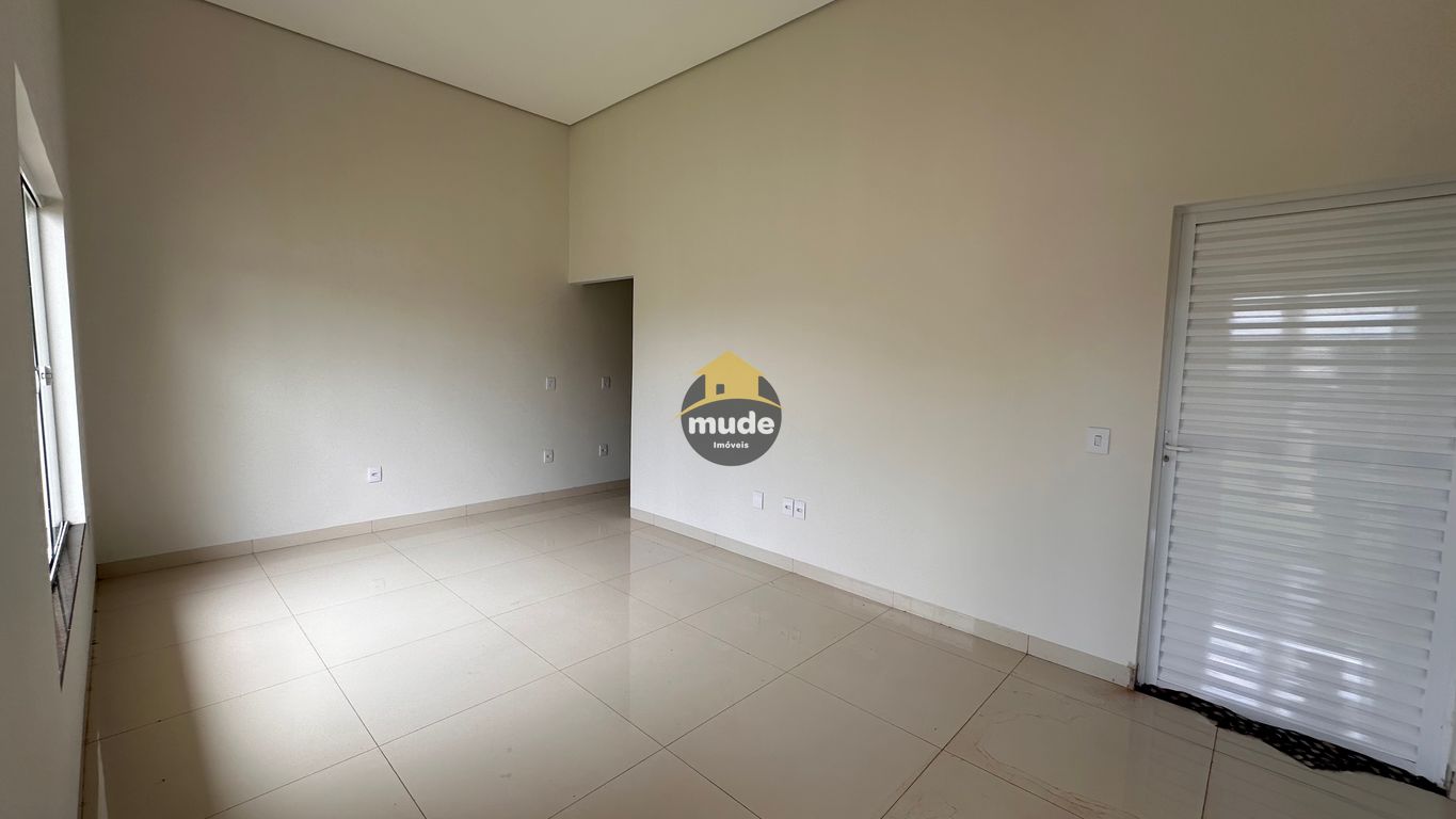 Casa com 3 quartos em Parque Alvorada — foto 4