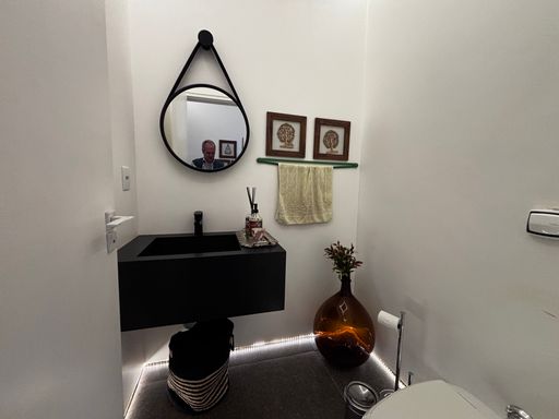 lavabo - detalhe da led piso