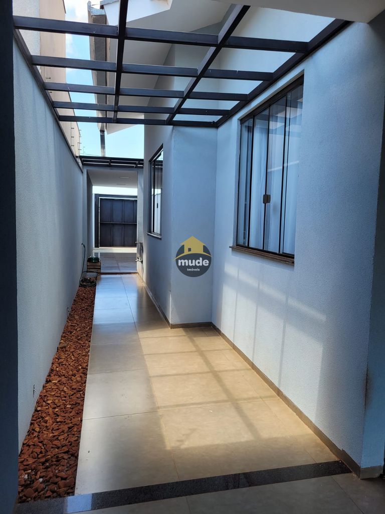 Casa com 3 quartos em Santa Fé — foto 3