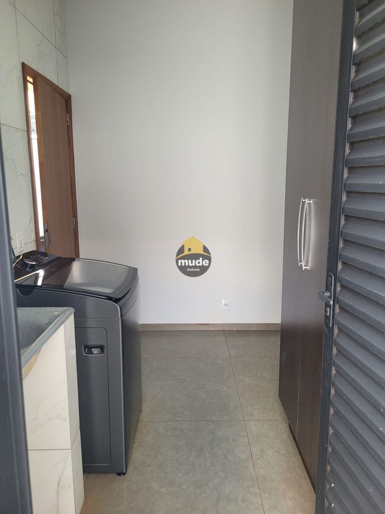 Casa com 3 quartos em Santa Fé — foto 4