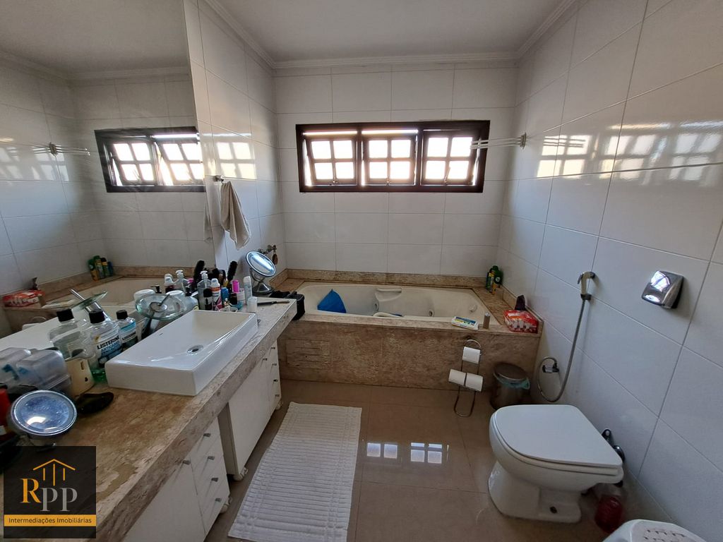 Casa, 3 quartos, 340 m² - Foto 36
