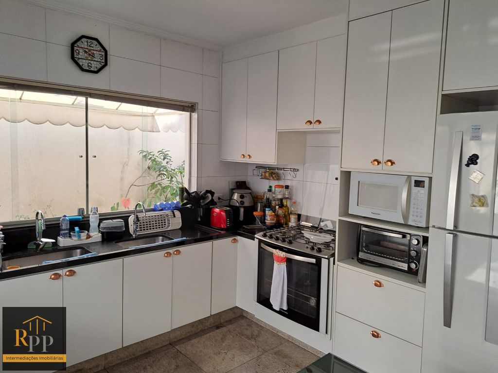 Casa, 3 quartos, 340 m² - Foto 24