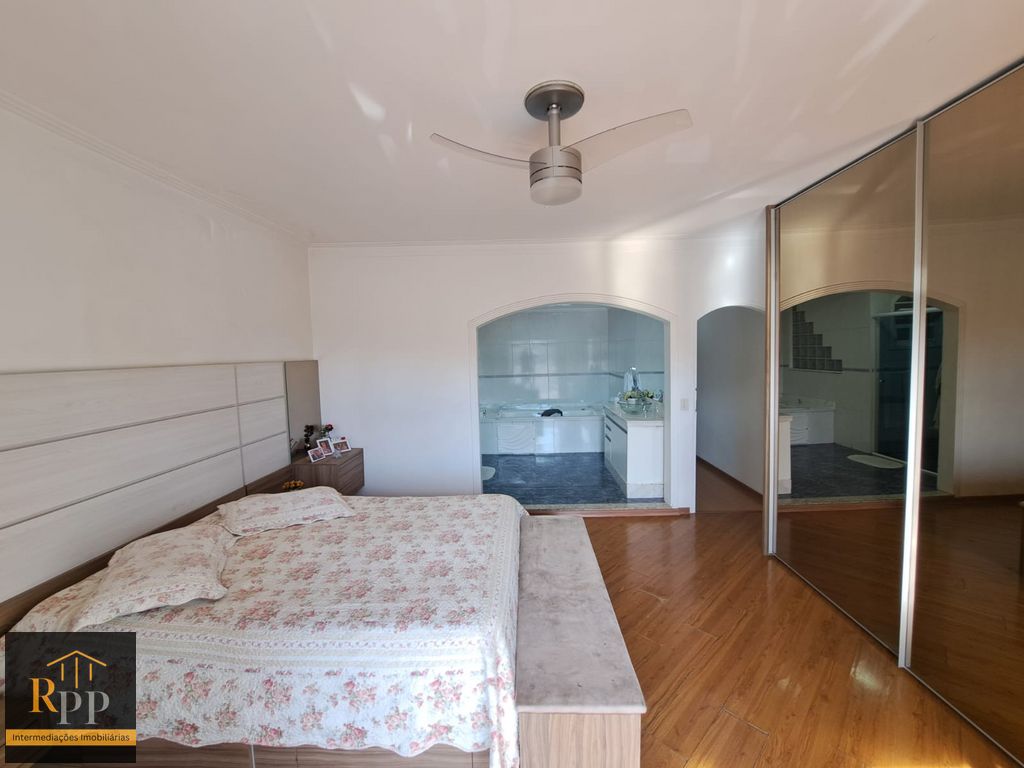 Casa, 3 quartos, 320 m² - Foto 34