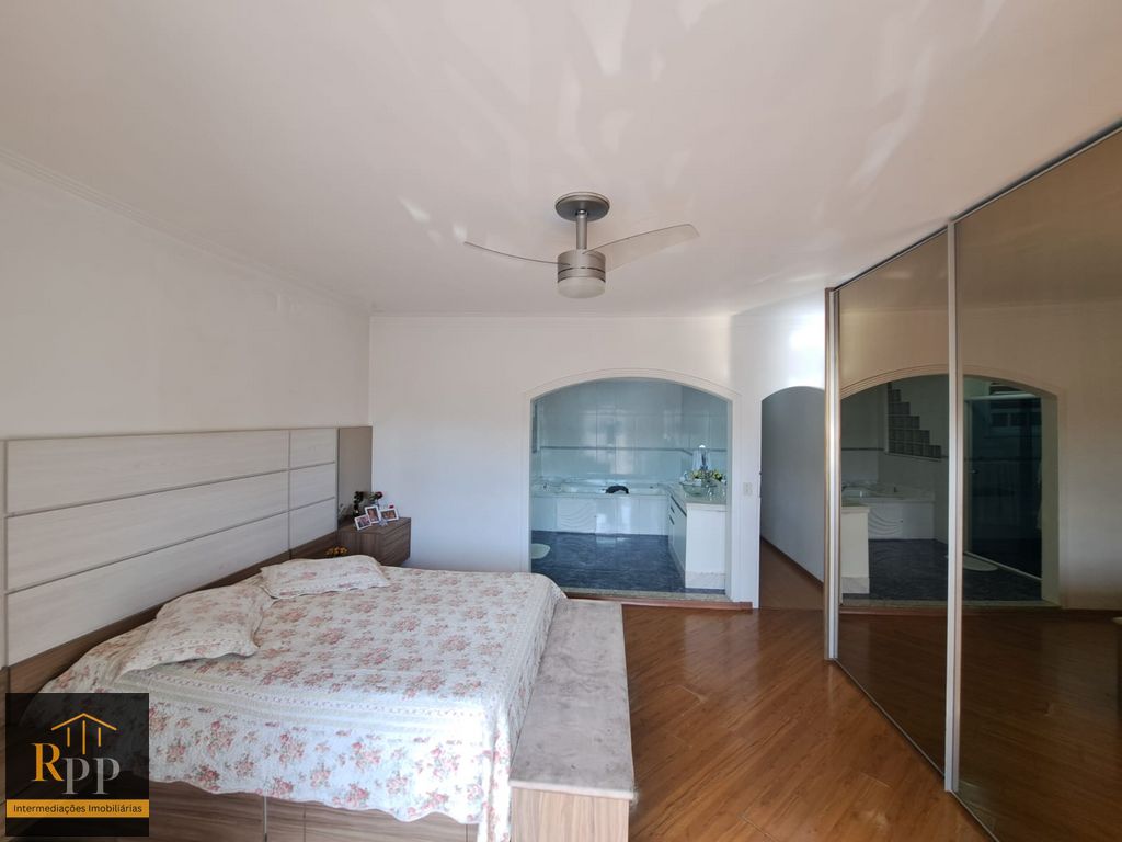Casa, 3 quartos, 320 m² - Foto 37