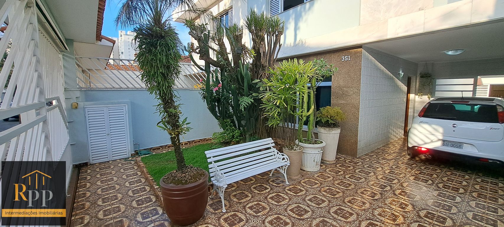 Casa, 3 quartos, 250 m² - Foto 1