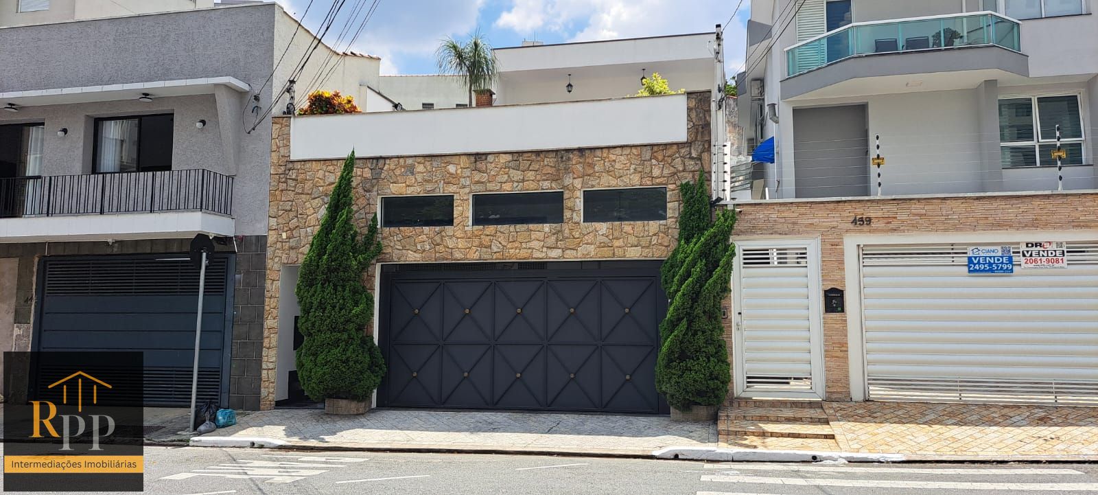 Sobrado, 3 quartos, 279 m² - Foto 2